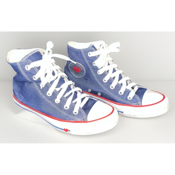 Converse Chuck Taylor Sz 6 Men / 8 Women Blue Denim Heart Love All Stars Hi Top - Picture 2 of 12